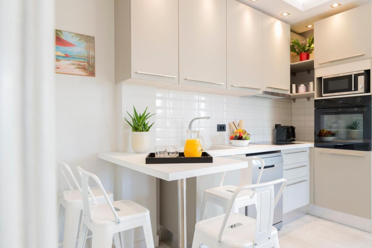 Dimi Brou'S Apartments By Corfuescapes Гувия Екстериор снимка