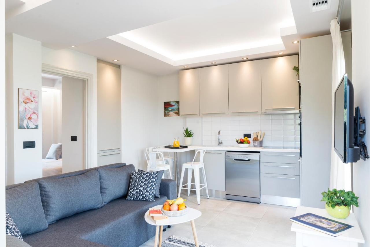 Dimi Brou'S Apartments By Corfuescapes Гувия Екстериор снимка