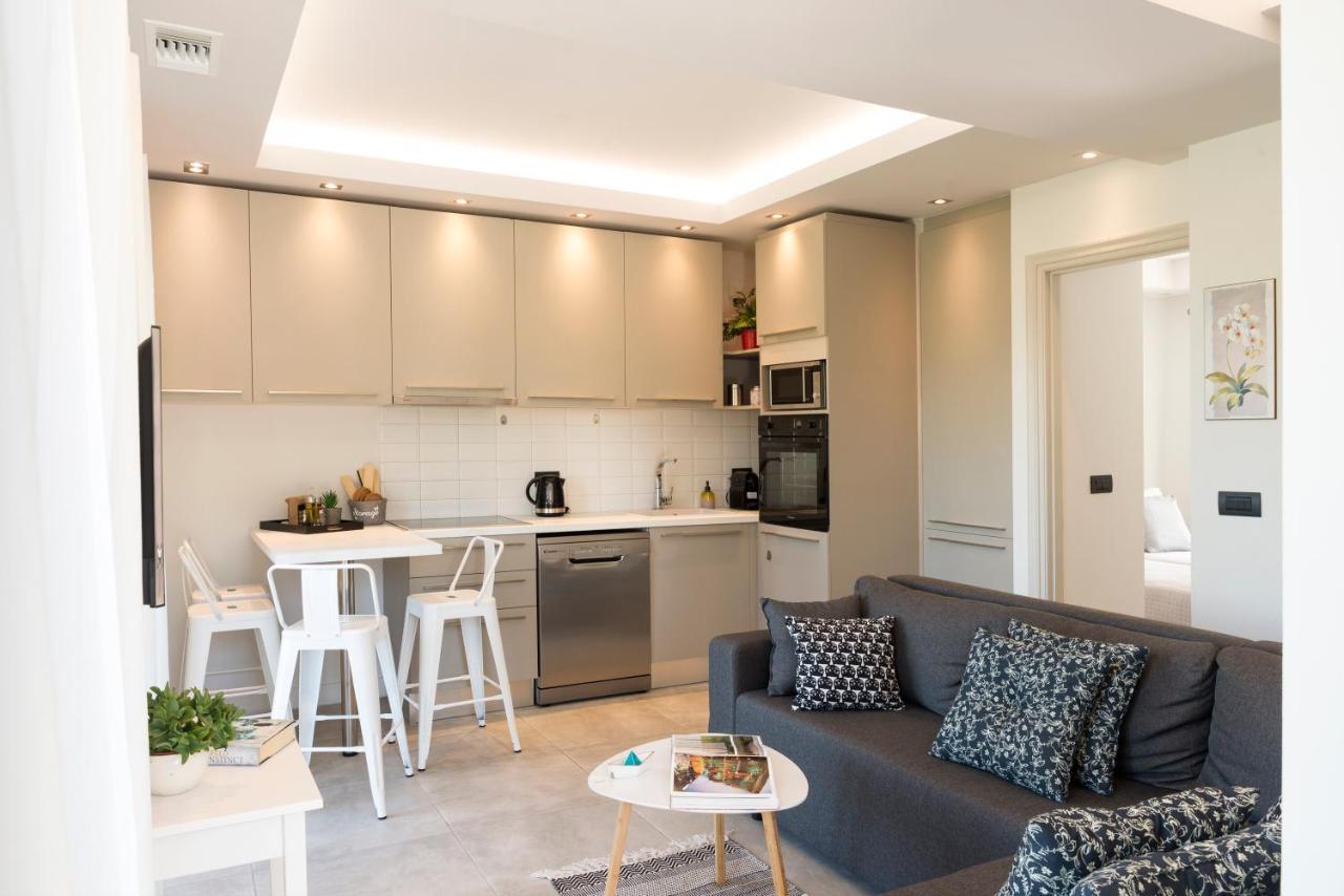 Dimi Brou'S Apartments By Corfuescapes Гувия Екстериор снимка