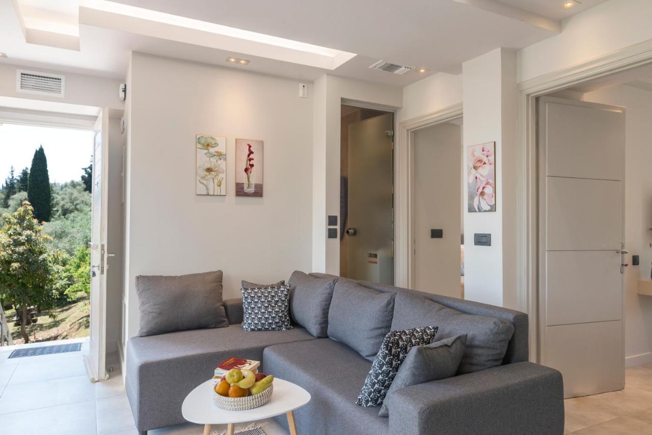 Dimi Brou'S Apartments By Corfuescapes Гувия Екстериор снимка