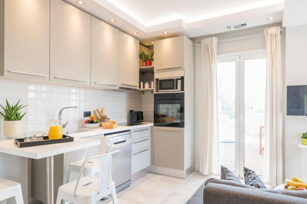 Dimi Brou'S Apartments By Corfuescapes Гувия Екстериор снимка